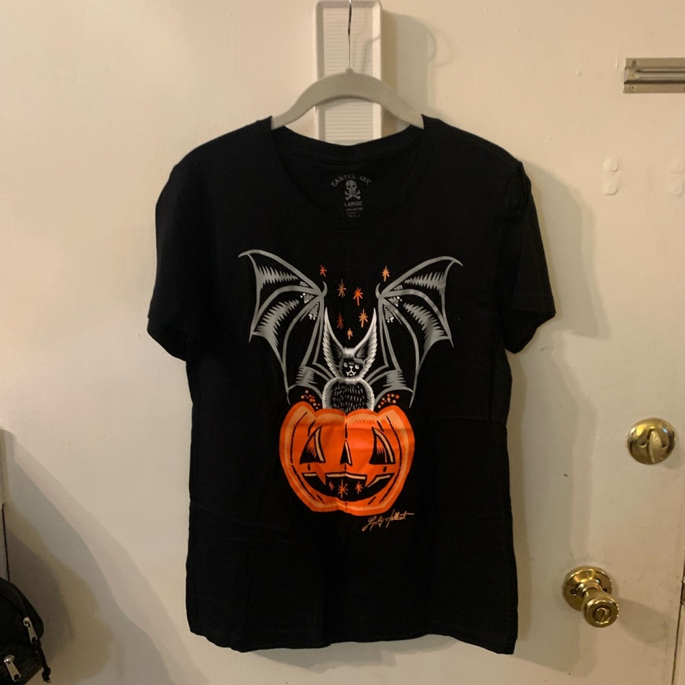Bat and pumpkin Halloween styled woman’s t-shirt